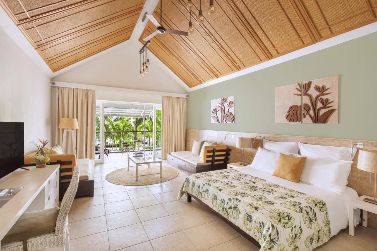 Victoria Beachcomber Resort & Spa Pointe-aux-Piments Esterno foto
