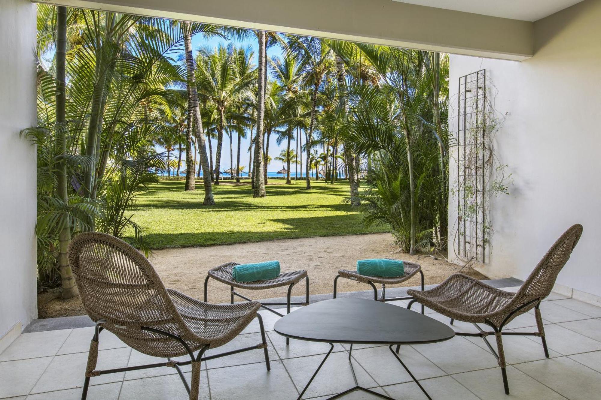 Victoria Beachcomber Resort & Spa Pointe-aux-Piments Esterno foto